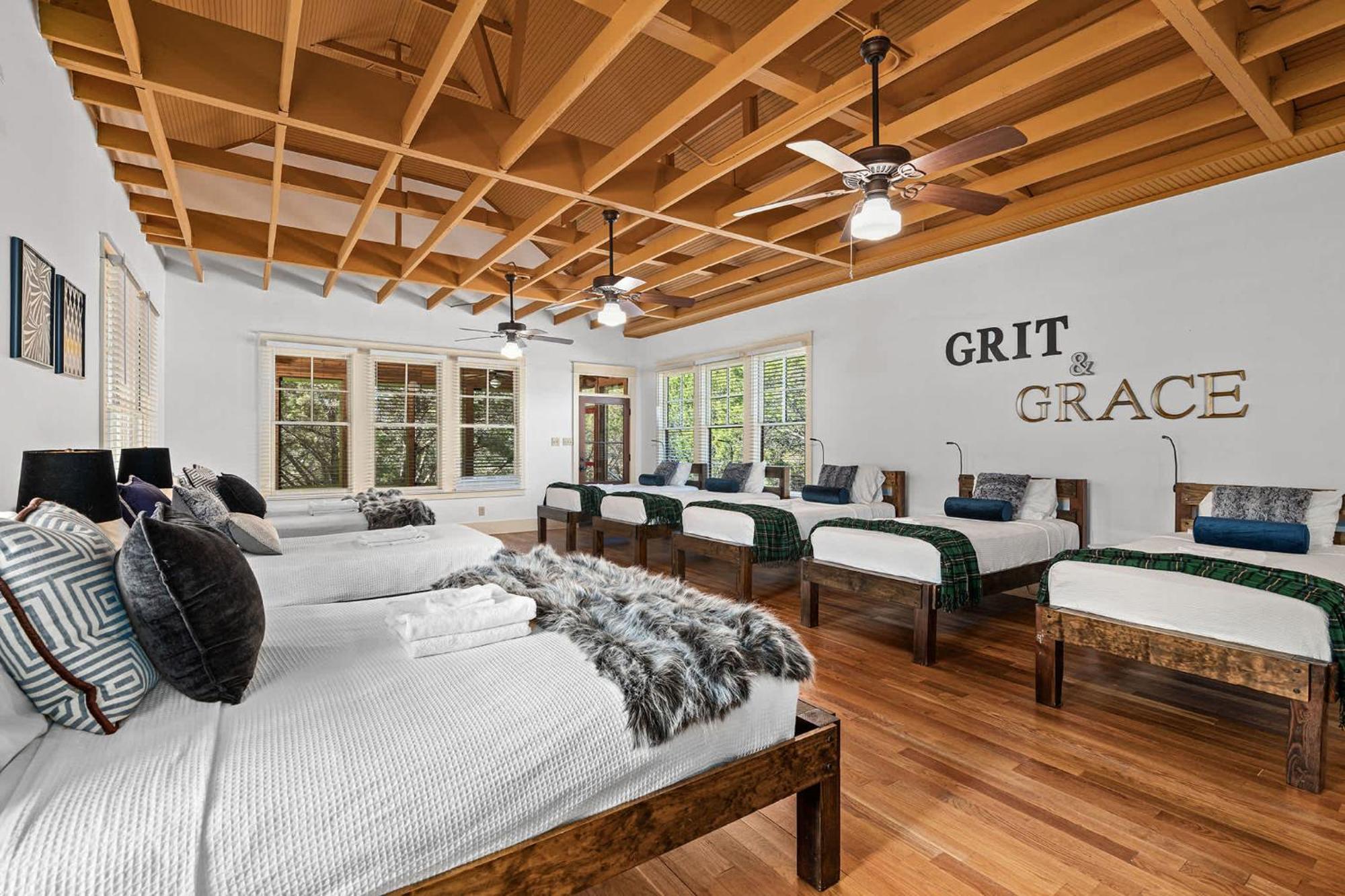 Grit&Grace Ranch - Private Resort Style Pool & Spa Bee Cave ภายนอก รูปภาพ